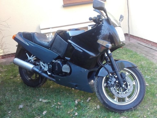 Zdjęcie oferty: Kawasaki GPX 600 Rama plus gratisy 