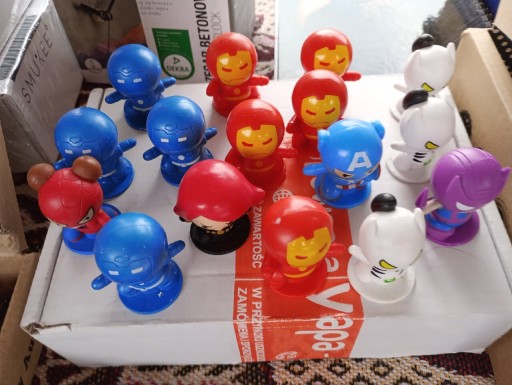 Zdjęcie oferty: Figurki Avengers cały zestaw 