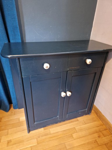 Zdjęcie oferty: Szafka drewniana 