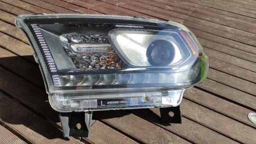 Zdjęcie oferty: Lampa Xenon LH lewa Dodge Durango 14-18, oryginał