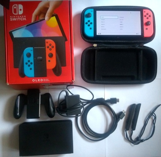 Zdjęcie oferty: Switch OLED Niebiesko-Czerwone Joycony (komplet)