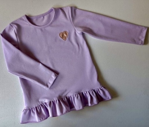 Zdjęcie oferty: Bluzka dziecięca lila serce Aipi nowa