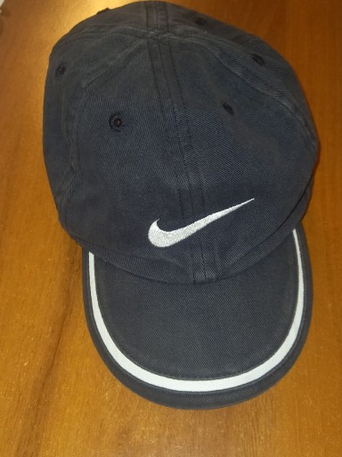 Zdjęcie oferty: NIKE __ czapka dla chlopca __ xs/s