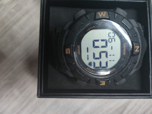 Zdjęcie oferty: Zegarek z funkcją bluetooth