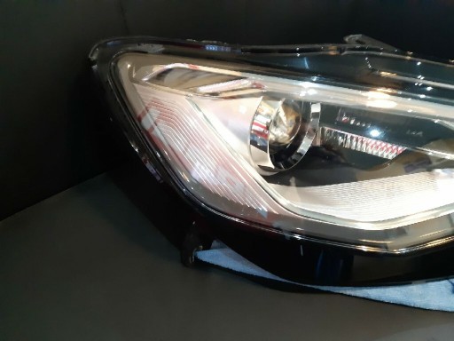 Zdjęcie oferty: lampa przednia prawa Audi A6 C7 wersja europejska