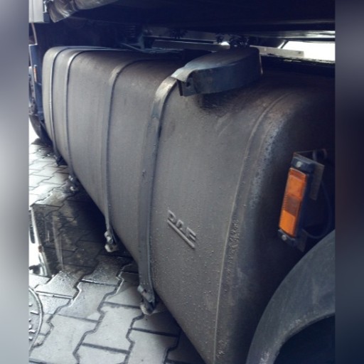 Zdjęcie oferty: Zbiornik paliwa 1000l DAF XF 105