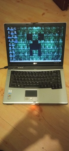 Zdjęcie oferty: Notebook Acer travelmate 2400