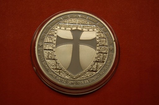 Zdjęcie oferty: Moneta Kolekcjonerska Krzyż Templariuszy Biały