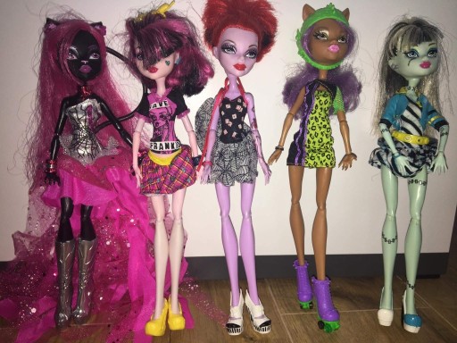 Zdjęcie oferty: Monster High cała kolekcja 9 sztuk + Unikat 