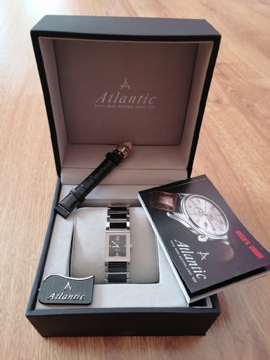 Zdjęcie oferty: Zegarek damski Atlantic na bransolecie