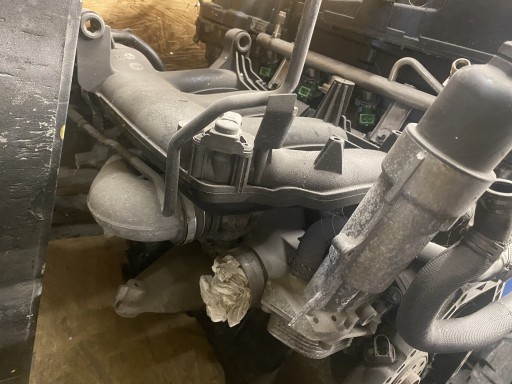 Zdjęcie oferty: Silnik Mercedes 1,8 kompresor uszkodzony