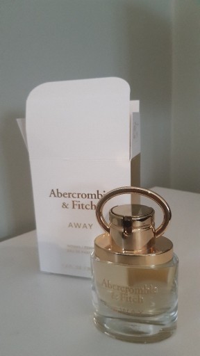 Zdjęcie oferty: Abercrombie & Fitch AWAY perfumy 30 ml
