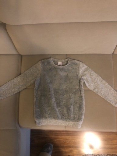 Zdjęcie oferty: Bluza dla dziewczynki roz.128