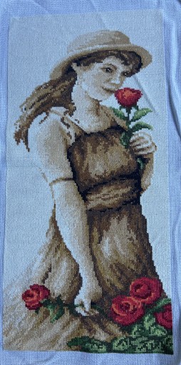 Zdjęcie oferty: Obraz ręcznie haftowany,krzyżykowy Kobieta z różą