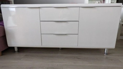 Zdjęcie oferty: Komoda wysoki połysk 160 cm