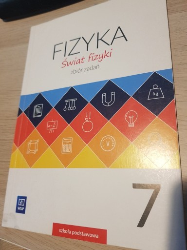 Zdjęcie oferty: Fizyka zbiór zadań klasa 7