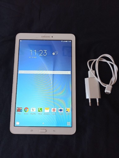 Zdjęcie oferty: Tablet Samsung Galaxy Tab E 9,6" SM-T561 H14TZL