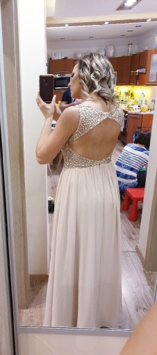 Zdjęcie oferty: Suknia wieczorowa-balowa  z kryształami 