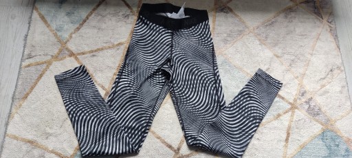 Zdjęcie oferty: Getry legginsy spodnie dresowe Nike r s 36