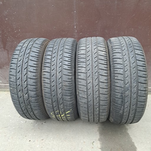 Zdjęcie oferty: Opony lato 185/60/15 Bridgestone 