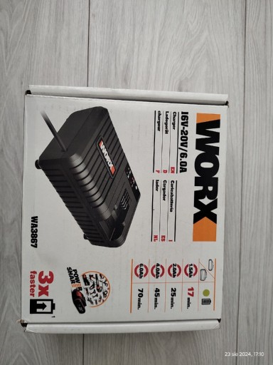 Zdjęcie oferty: Ładowarka Worx 20 V 6 A nowe polecam!