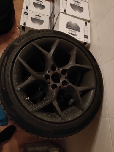 Zdjęcie oferty: Felgi z oponami koła 18 BMW f30 e84 X1 5x120 