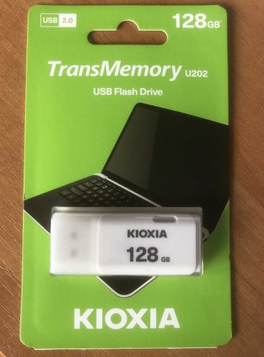Zdjęcie oferty: Pendrive 128GB KIOXIA TransMemory U202 nowy