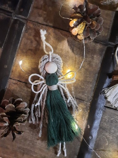 Zdjęcie oferty: Aniołek zielony makrama ozdoba świąteczna choinka 