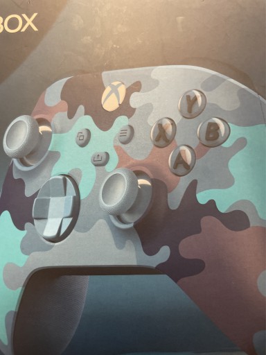 Zdjęcie oferty: Xbox controller MINERAL CAMO