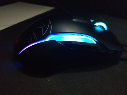 Zdjęcie oferty: Myszka do grania Roccat Kone AIMO