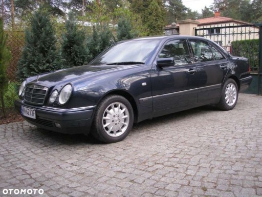 Zdjęcie oferty: Mercedes E420 V8 Elegance / 108tys. km