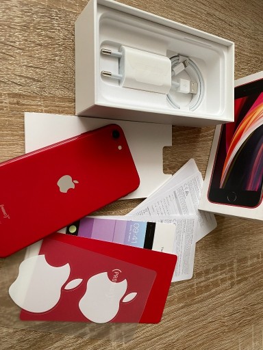 Zdjęcie oferty: Apple iPhone SE (2020) 3 GB / 64 GB 4G (LTE) RED