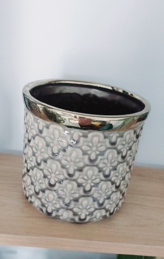 Zdjęcie oferty: Osłonka ceramiczna w piękny dekor