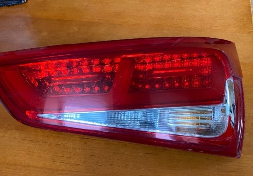 Zdjęcie oferty: Lampa tył prawa 8X0945094B Audi A1 8X LED 