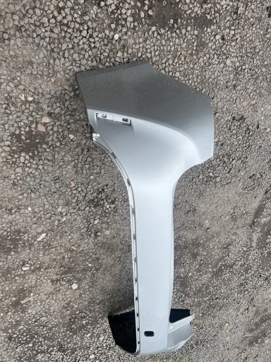 Zdjęcie oferty: ZDERZAK TYLNY TYŁ TOYOTA AURIS II 12-15 KOMBI