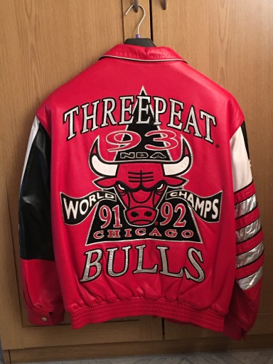 Zdjęcie oferty: Chicago Bulls Three Peat kurtka