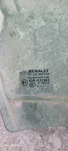 Zdjęcie oferty: Szyba prawy przód  Renault  Captur I 13-
