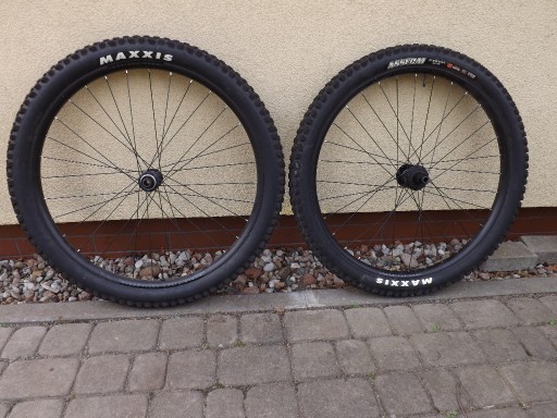 Zdjęcie oferty: Koła 27,5" Marin Maxxis Assegai boost Shimano