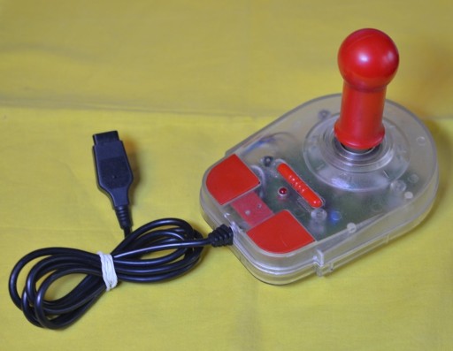 Zdjęcie oferty: JOYSTICK NA PRZEŁĄCZNIKACH AMIGA COMMODORE ATARI