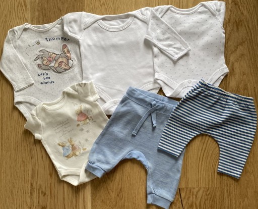 Zdjęcie oferty: Next body wcześniak noworodek 50-56 cm b. db. stan 6 szt. SUPER