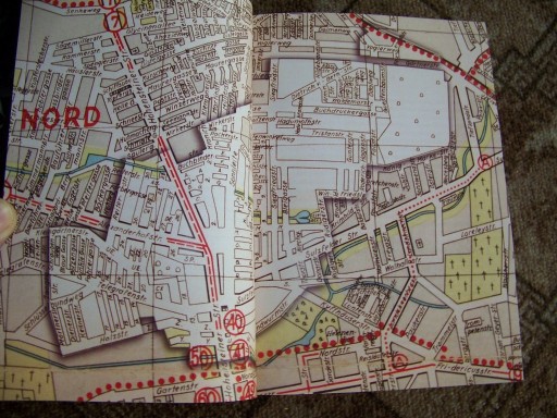 Zdjęcie oferty: ZA DRUTEM KOLCZASTYM - Getto Łódź-obwieszczenia, ZDJĘCIA, HOLOKAUST, ŻYDZI