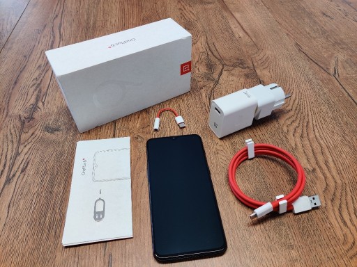 Zdjęcie oferty: OnePlus 6T 8Gb 128 GB stan bardzo dobry