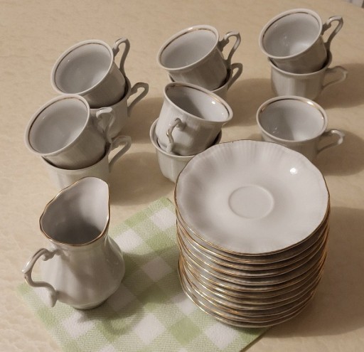 Zdjęcie oferty: Zestaw do kawy espresso , komplet dla 12 osób, porcelana Wałbrzych