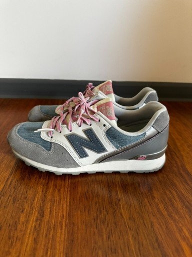 Zdjęcie oferty: Buty damskie NEW BALANCE 996 FEMME rozmiar 37,5.