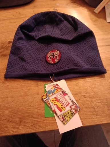 Zdjęcie oferty: Czapka przejściowa jesienna Spiderman chlopiec6-8 lat