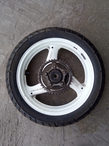 Zdjęcie oferty: Koło Felga Opona do Motoru Suzuki 17" cali 130/70