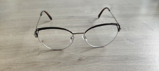 Zdjęcie oferty: Okulary korekcyjne 0,5