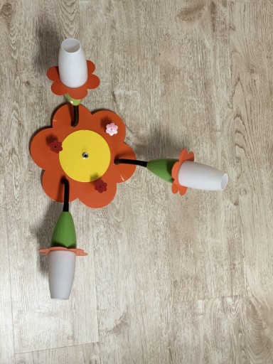 Zdjęcie oferty: Lampa sufitowa dziecięca kwiatek kolorowa