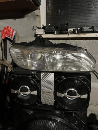 Zdjęcie oferty: peugeot 406 coupe   Reflektor lewa lampa przednia