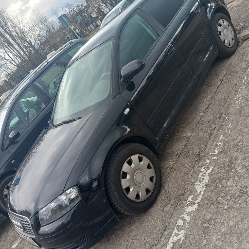 Zdjęcie oferty: Audi a3 8p 1.6 2006r.